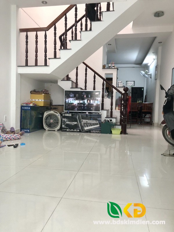 Bán nhà 1 lầu mới đẹp hẻm xe hơi 861 Trần Xuân Soạn quận 7.